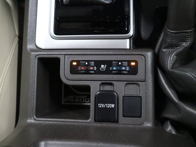 2022 Toyota LAND CRUISER PRADO 缩略图 32