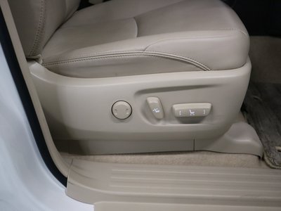 2022 Toyota LAND CRUISER PRADO 缩略图 39
