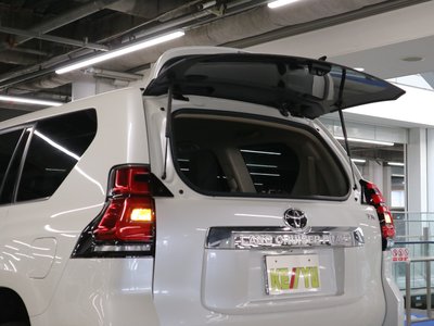2022 Toyota LAND CRUISER PRADO 缩略图 26