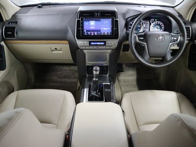 2022 Toyota LAND CRUISER PRADO 照片 7