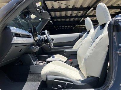 2025 MINI COOPER CONVERTIBLE thumbnail 50