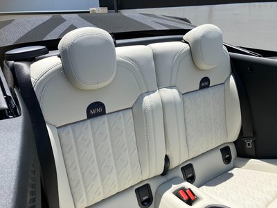 2025 MINI COOPER CONVERTIBLE thumbnail 51