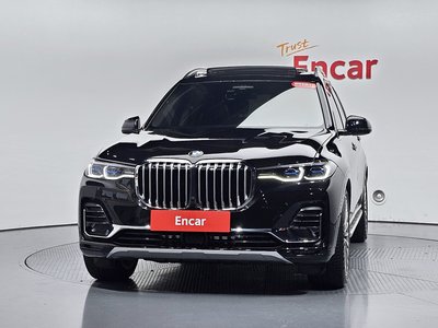 2022 BMW X7 — фото 3