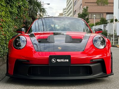 PORSCHE 911 - 8