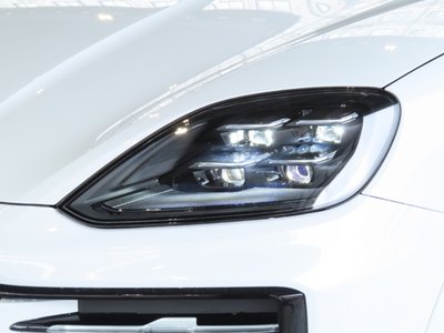 PORSCHE CAYENNE - 3