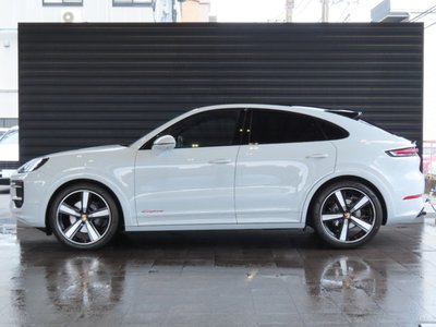 PORSCHE CAYENNE - 4