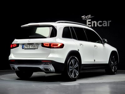 MERCEDES-BENZ GLB - 3