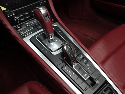 2019 Porsche 718 — миниатюра 12
