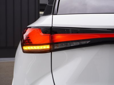 صورة مصغرة 59 لـ 2023 Lexus RX
