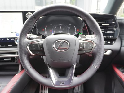 صورة مصغرة 22 لـ 2023 Lexus RX
