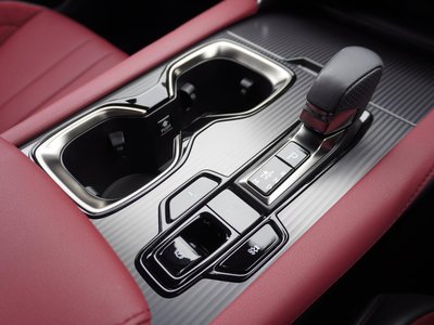 صورة مصغرة 35 لـ 2023 Lexus RX