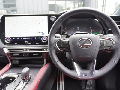 صورة مصغرة 21 لـ 2023 Lexus RX