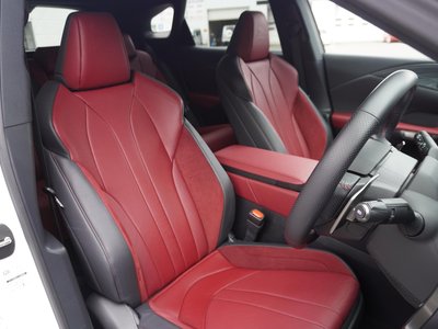 صورة مصغرة 43 لـ 2023 Lexus RX