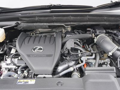 صورة مصغرة 51 لـ 2023 Lexus RX