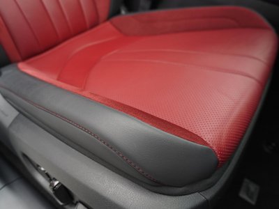 صورة مصغرة 44 لـ 2023 Lexus RX