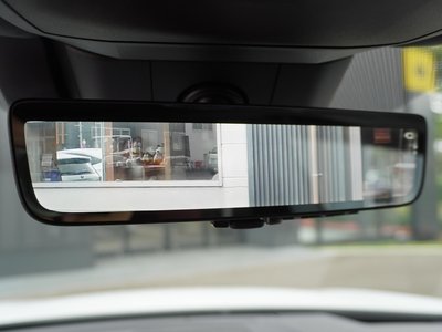 صورة مصغرة 65 لـ 2023 Lexus RX