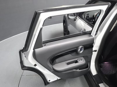 2024 MINI COOPER CLUBMAN — миниатюра 15