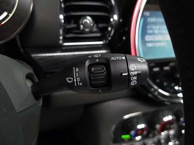 2024 MINI COOPER CLUBMAN — миниатюра 24