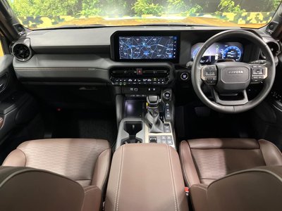 TOYOTA LAND CRUISER 250 - 2
