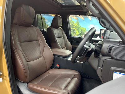 TOYOTA LAND CRUISER 250 - 8