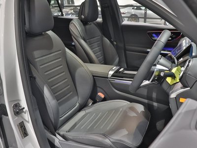 صورة مصغرة 29 لـ 2025 Mercedes-BENZ GLC