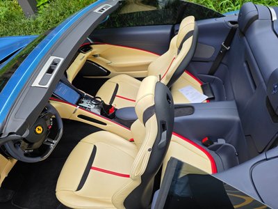 2025 Ferrari ROMA thumbnail 13