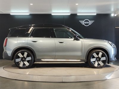 صورة 7 لـ 2024 MINI COOPER COUNTRYMAN