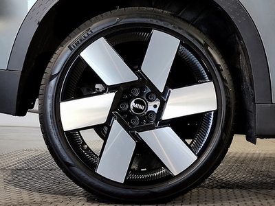 2024 MINI COOPER COUNTRYMAN 缩略图 31