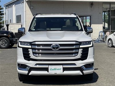 TOYOTA LAND CRUISER 300 - 3