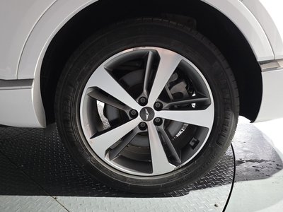 صورة 8 لـ 2021 Genesis GV80