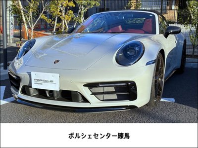 PORSCHE 911 CABRIOLET - 1