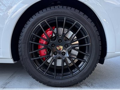 PORSCHE CAYENNE COUPE GTS - 10