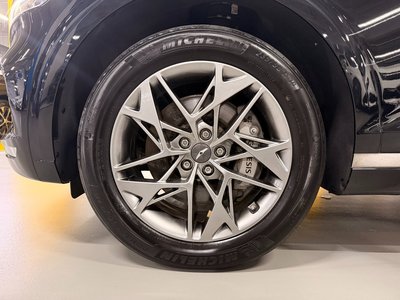 2022 Genesis GV70 — миниатюра 20