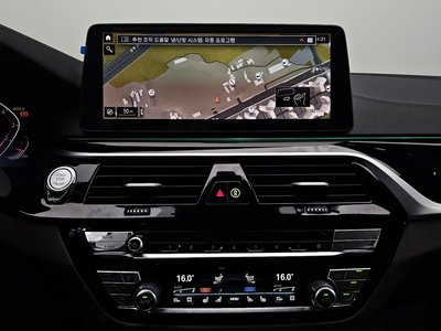 صورة مصغرة 19 لـ 2023 BMW 5 SERIES