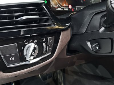 صورة مصغرة 27 لـ 2023 BMW 5 SERIES
