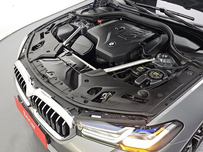 BMW 5 SERIES - 7