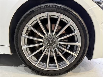 صورة 10 لـ 2024 Mercedes-BENZ GT AMG