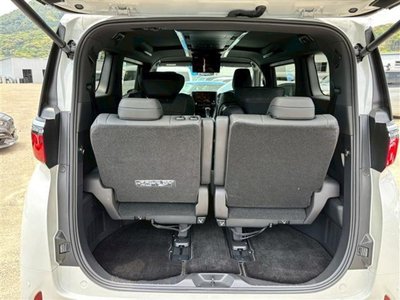 TOYOTA ALPHARD - 7