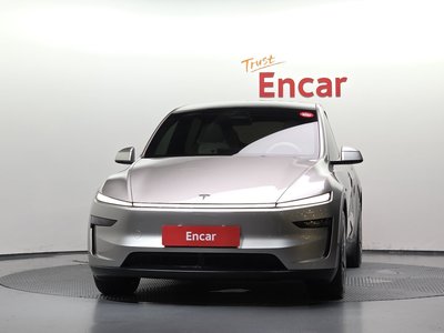 2026 Tesla MODEL Y 照片 2
