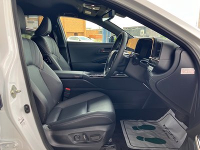 2025 Toyota CROWN SPORT — миниатюра 34