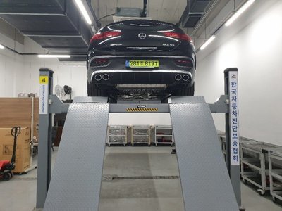 MERCEDES-BENZ GLE - 2