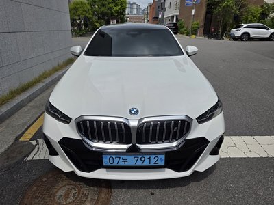 2023 BMW I5 — фото 8