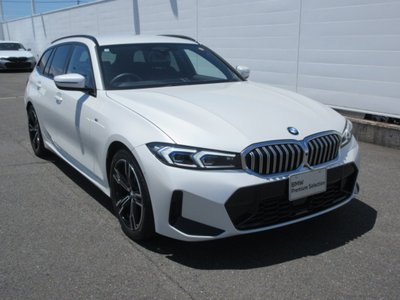 صورة 4 لـ 2025 BMW 3 SERIES TOURING