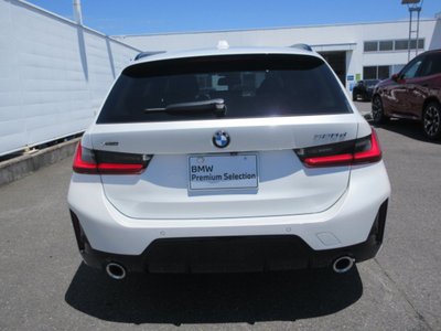 صورة 7 لـ 2025 BMW 3 SERIES TOURING