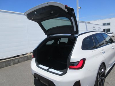 صورة مصغرة 31 لـ 2025 BMW 3 SERIES TOURING