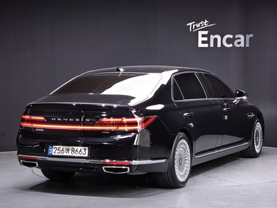 صورة 4 لـ 2020 Genesis G90