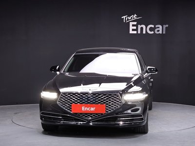 صورة 2 لـ 2020 Genesis G90