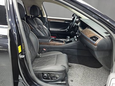 صورة مصغرة 11 لـ 2020 Genesis G90