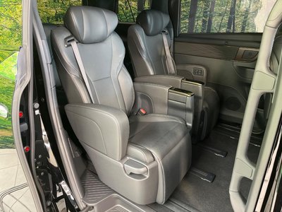 TOYOTA ALPHARD - 8