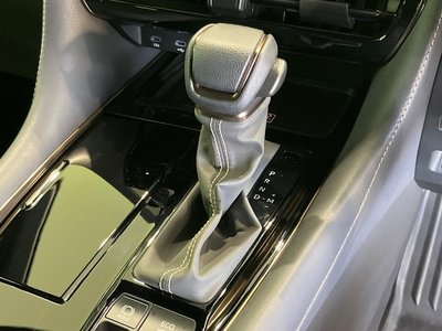 2025 Toyota ALPHARD — миниатюра 54